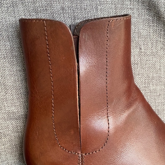 Loeffler Randall Size 6 Brown Leather Sole Slim Chelsea Zip Ankle Boots - Picture 4 of 17